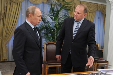 С губернатором Калининградской области Николаем Цукановым. 9 октября 2013 года