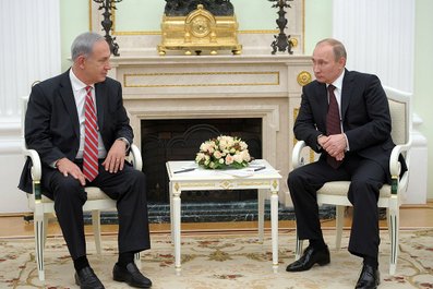 С Премьер-министром Израиля Биньямином Нетаньяху. 20 ноября 2013 года