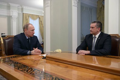Рабочая встреча с Сергеем Аксёновым. 14 апреля 2014 года