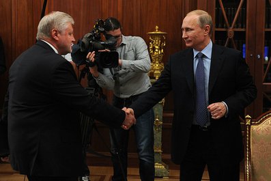 С руководителем фракции «Справедливой России» в Государственной Думе Сергеем Мироновым. 31 мая 2014 года