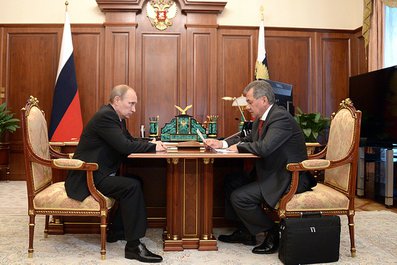 С Министром обороны Сергеем Шойгу. 1 июля 2014 года